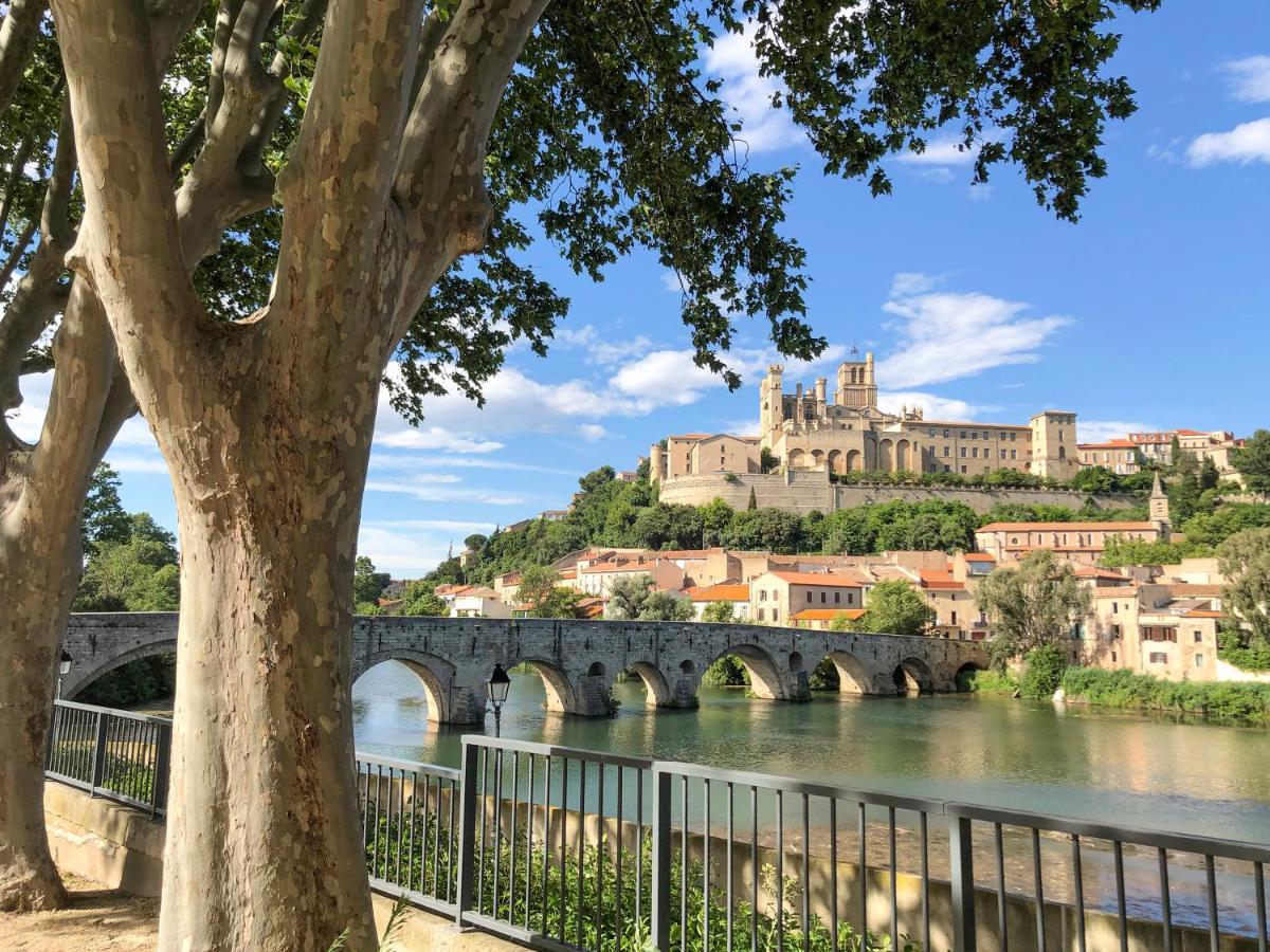 Place De La Mairie, Art Apparts Beziers Bagian luar foto