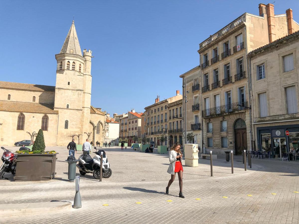 Place De La Mairie, Art Apparts Beziers Bagian luar foto