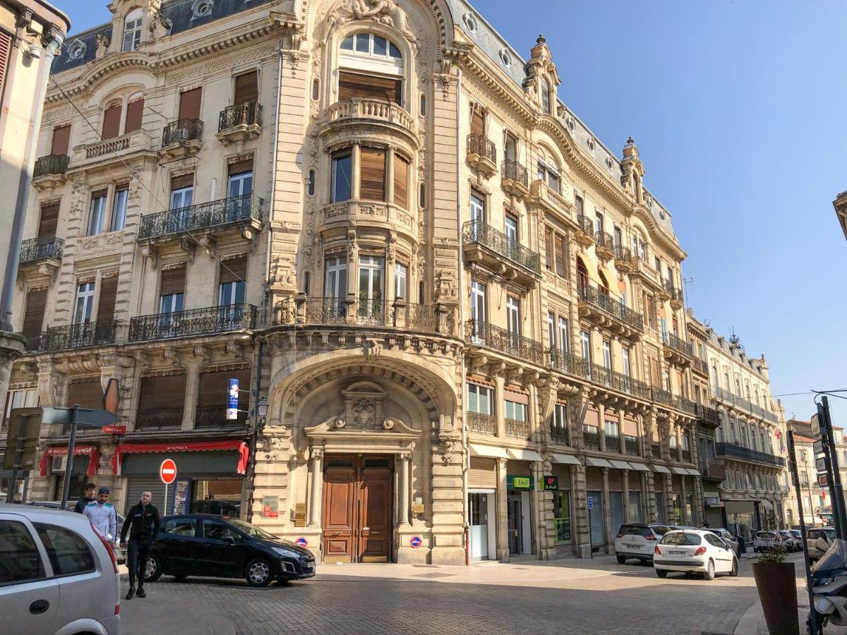 Place De La Mairie, Art Apparts Beziers Bagian luar foto